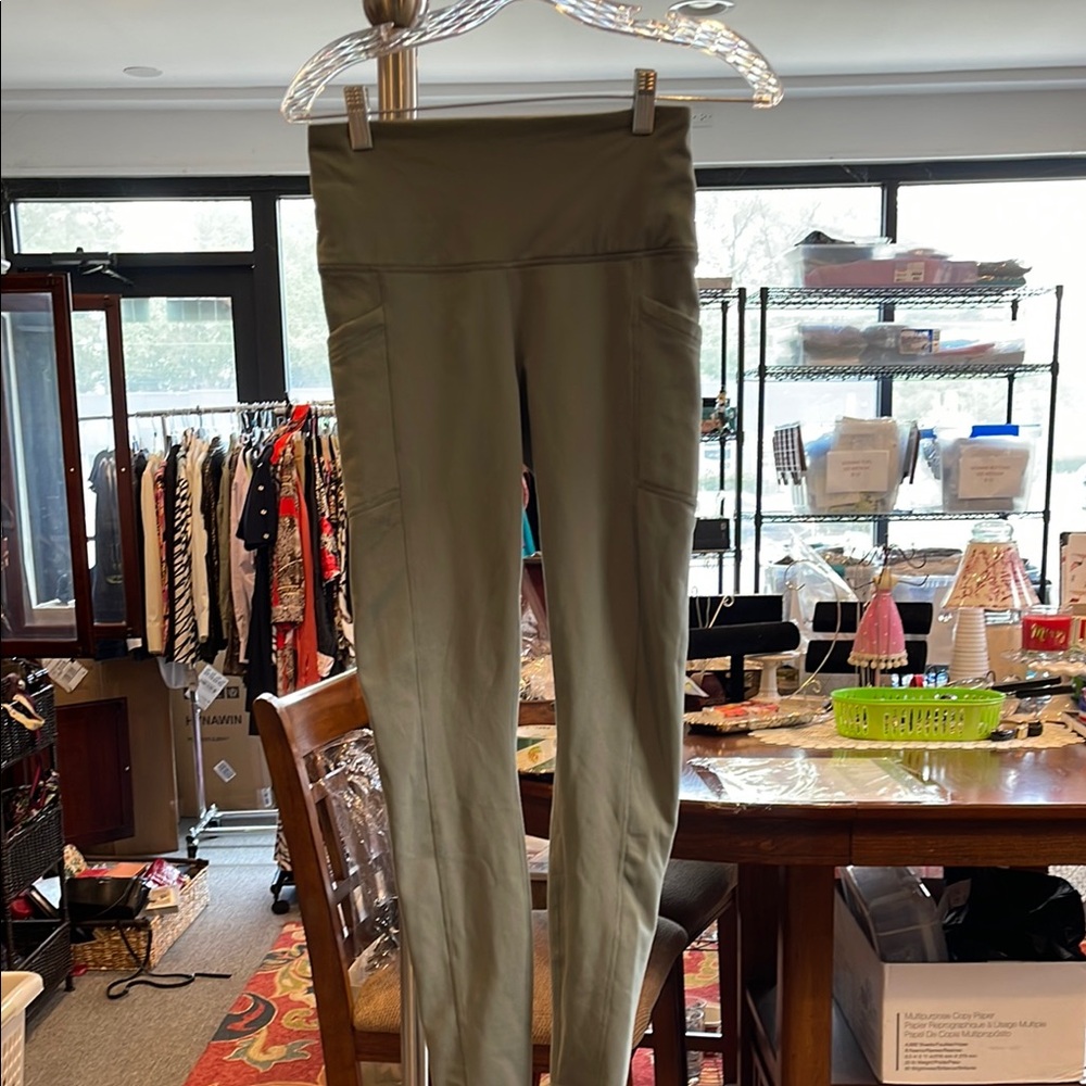 Olive Green Women's Yogalicious lux yoga stretch pants pockets sz S activewear